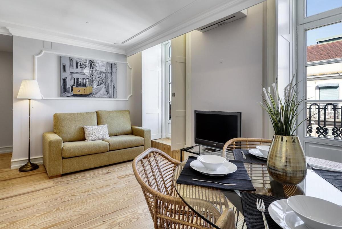 Lisbon Beautiful 2 Bedroom Apartment With Views In Rua Augusta Lisboa Ngoại thất bức ảnh